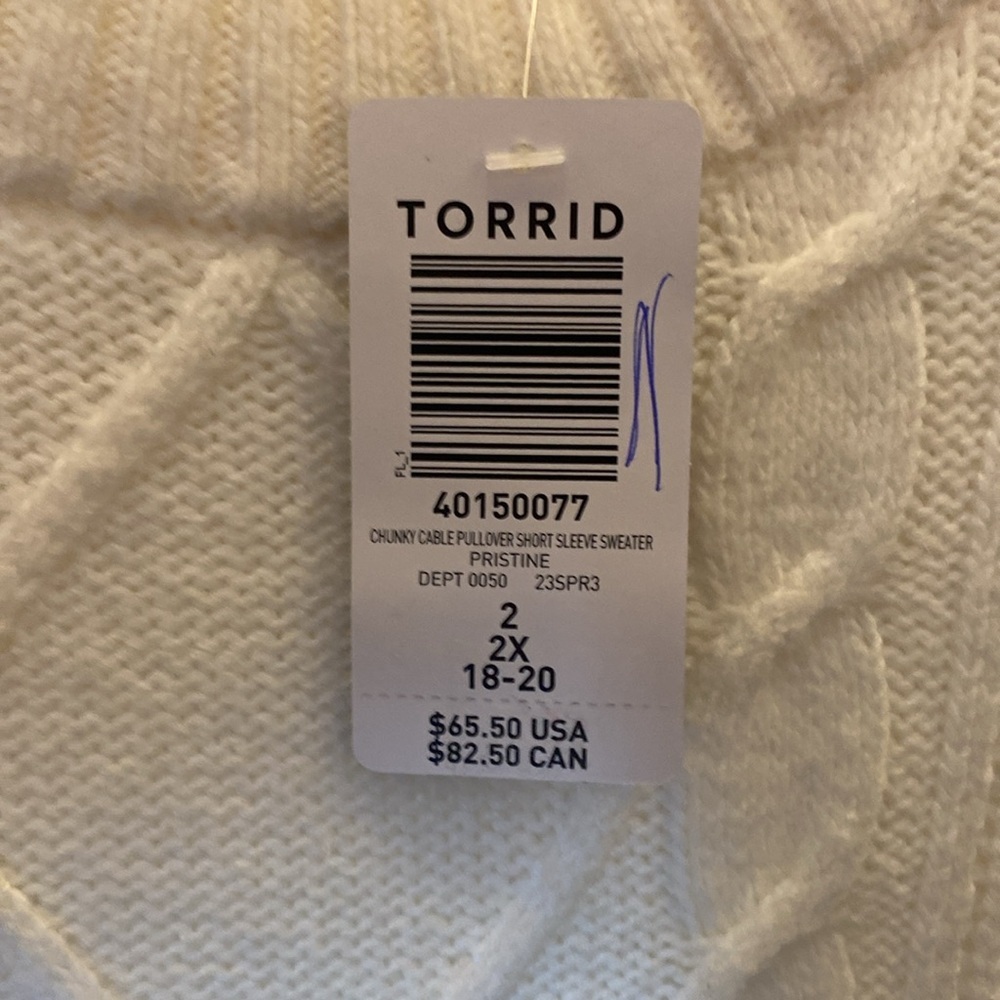 Torrid 2X cable knit short sleeved sweater in winter white - Picture 6 of 7